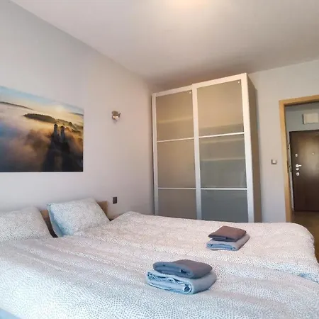 Szlak 50 By Homeprime Apartment *