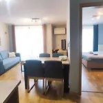 Appartement Szlak 50 By Homeprime *